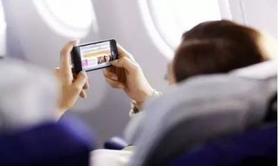 飛機(jī)為什么不能玩手機(jī)